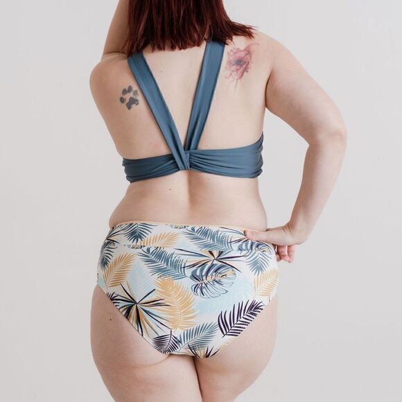 NWT Crossback Athletic Bikini Swimsuit Top / Sports Bralette in Jade - Picture 8 of 13